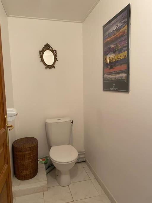 Apartamento T2 Avec Jardin Et Piscine Privee Velaux Exterior foto