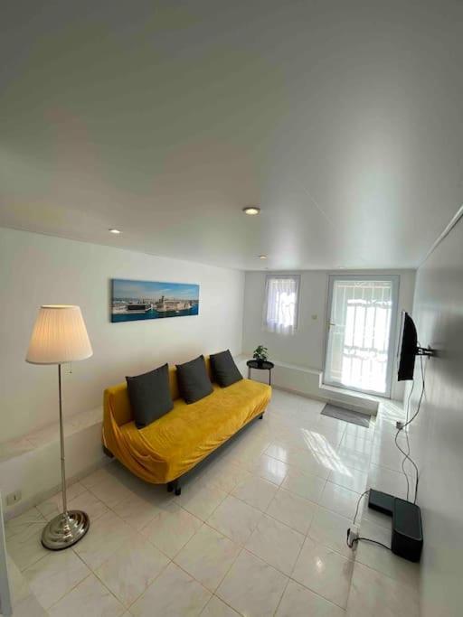 Apartamento T2 Avec Jardin Et Piscine Privee Velaux Exterior foto