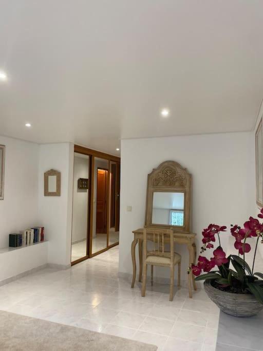 Apartamento T2 Avec Jardin Et Piscine Privee Velaux Exterior foto